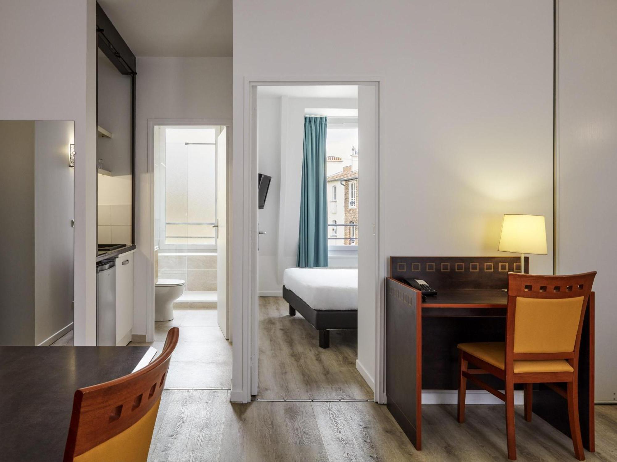 Adagio Access Philippe Auguste Parigi