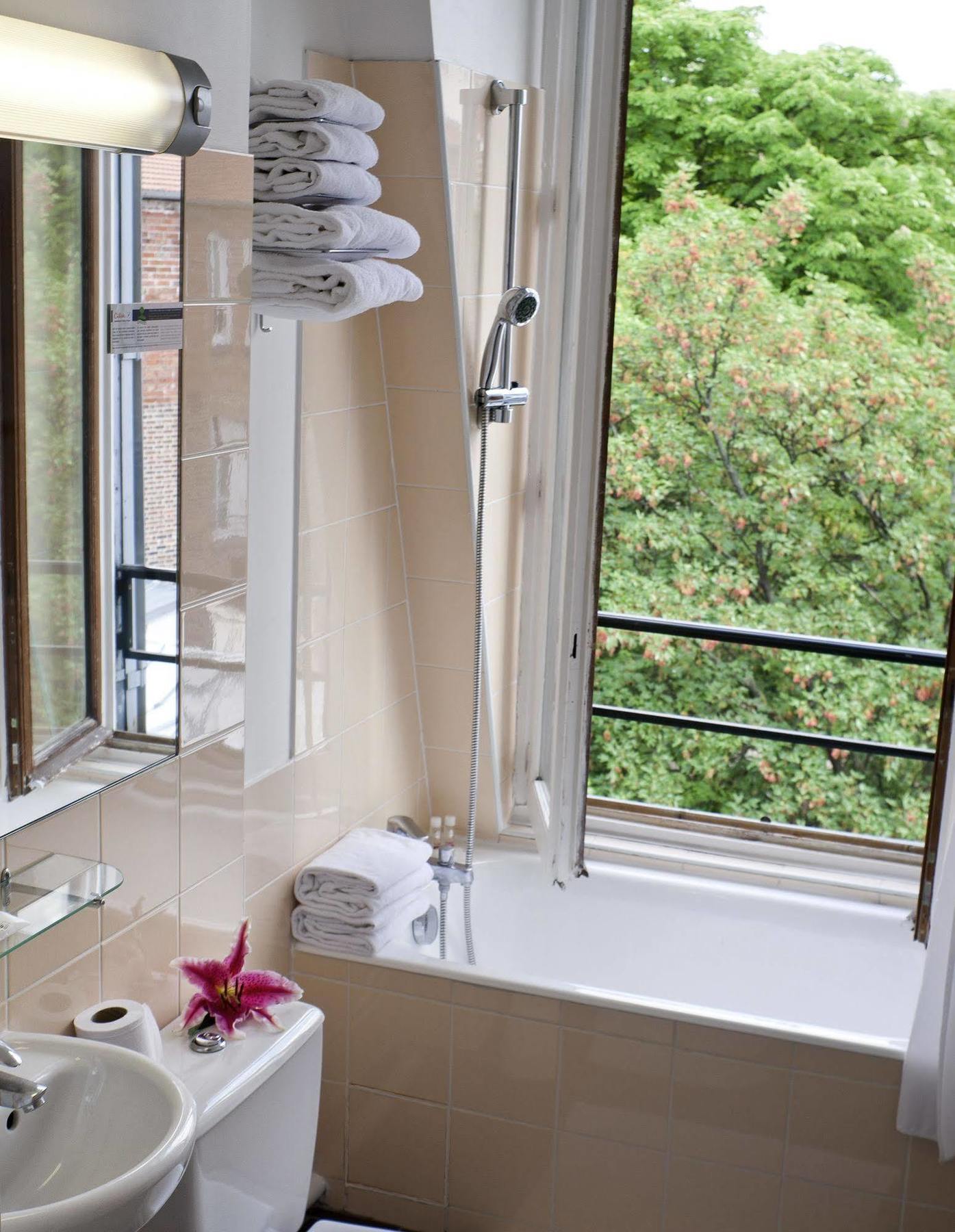 Aparthotel Adagio Access Philippe Auguste Parigi