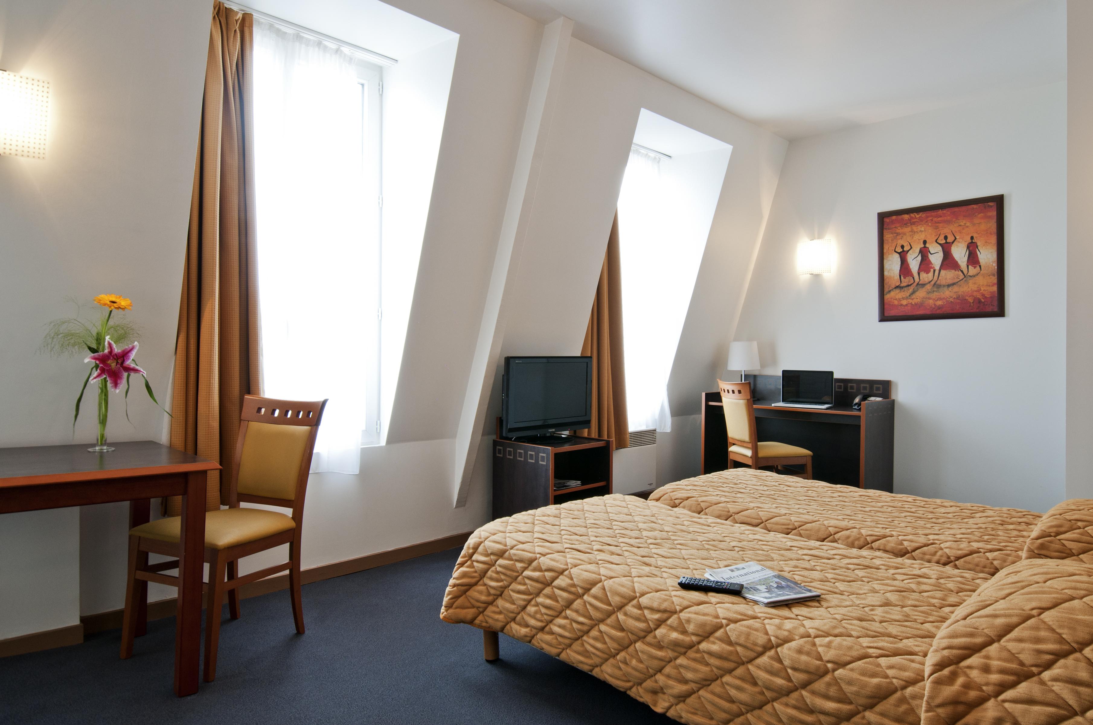 Adagio Access Philippe Auguste Aparthotel Parigi